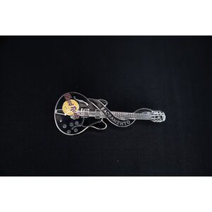 Hard Rock Cafe Pin Sacramento Black Elvis Guitar Dead Rocker Series souvenir